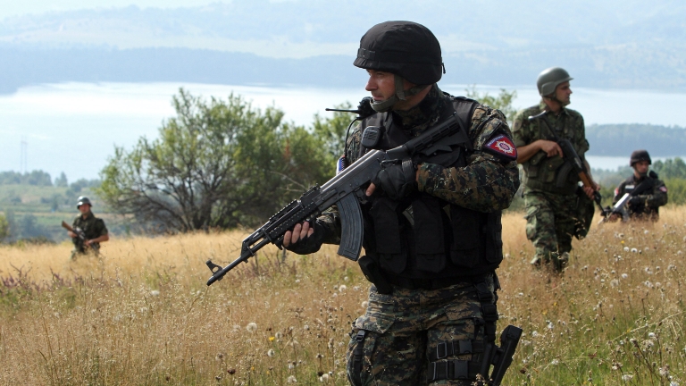 epa05455036 Members of the Army of Serbia and the members of the special police forces called Gendarmerie are patrolling, trying to prevent the entry of illegal migrants at the border between Serbia and Bulgaria, near the town Vlasina (400 km from Belgrade) in Serbia, 04 August 2016. Joint patrols of the Army and the Serbian police for the last ten days are controlling the Serbian border with Macedonia and Bulgaria in the attempt to prevent the entry of illegal migrants. After closing the Balkan route the number of illegal entries of migrants on the territory of Serbia has increased and according to the Serbian army during the last ten days the entry of about 700 illegal migrants has been prevented.  EPA/DJORDJE SAVIC