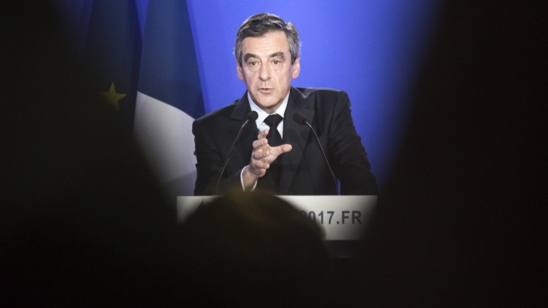 epa05775106 French Prime Minister and Les Republicains political party candidate for the 2017 presidential election Francois Fillon holds a press conference to defend allegations of corruption in Paris, France, 06 February 2017. Fillon has come under pressure to explain the employment and payment of thousands of euros to his wife Penelope and children for work they allegedly did not perform. French MPs are allowed to employ family members as aides.  EPA/ETIENNE LAURENT