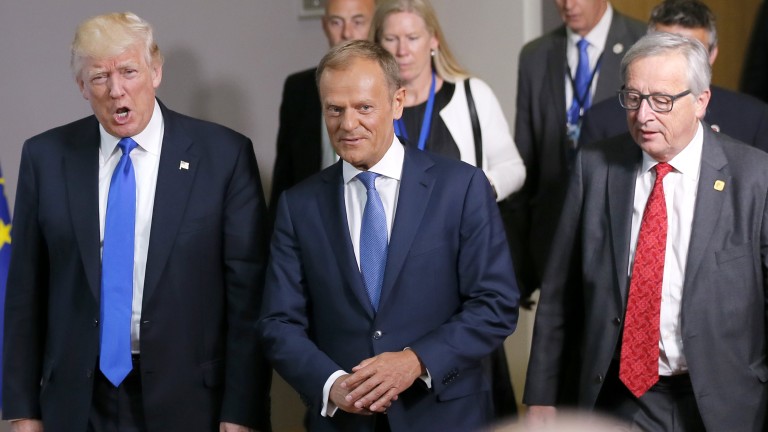 epa05988457 US President Donald J. Trump (L) chats with the President of the European Council Donald Tusk (C) and the President of the European Commission Jean-Claude Juncker (R) at the end of their meeting at the European Council, in Brussels, Belgium, 25 May 2017. Trump is in Belgium to attend a North Atlantic Treaty Organization (NATO) Summit and to meet EU leaders.  EPA/ROBERT GHEMENT