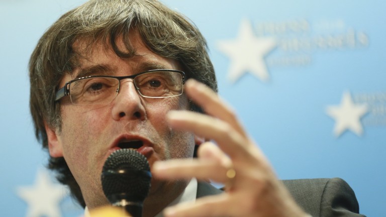 epa06299537 Dismissed Catalan regional President Carles Puigdemont gives a statement during a press conference at Press club in Brussels, Belgium, 31 October 2017. Puigdemont was dismissed from the post after Spanish Government implemented the Spanish Constitution's article 155 in response to the Catalan Parliament's vote in favor of declaring independence. On 30 October Spanish Attorney-General's office has filed a complaint against dismissed Catalonian regional President, Carles Puigdemont, and his Cabinet for the alleged offenses of rebellion, sedition and embezzlement before Audiencia Nacional Court.  EPA/OLIVIER HOSLET