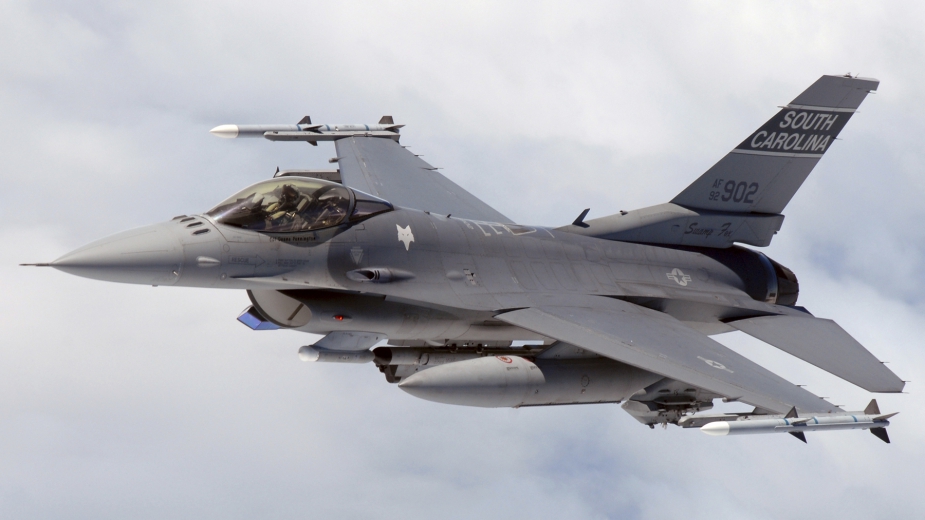 F-16 pilot from the 169th Fighter Wing, South Carolina Air National Guard flies a training mission in the KIWI MOA airspace over the cost of North Carolina Cost . (U.S. Air Force photo SMSgt Thomas Meneguin)