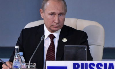 epa06913536 Russian President Vladimir Putin attends a meeting of BRICS leaders with delegation heads from invited states on the sidelines of the BRICS (Brazil, Russia, India, China and South Africa) summit in Johannesburg, South Africa, 27 July 2018. The summit is held over three days between 25 and 27 July.  EPA/ALEXEY NIKOLSKY / SPUTNIK / KREMLIN POOL MANDATORY CREDIT