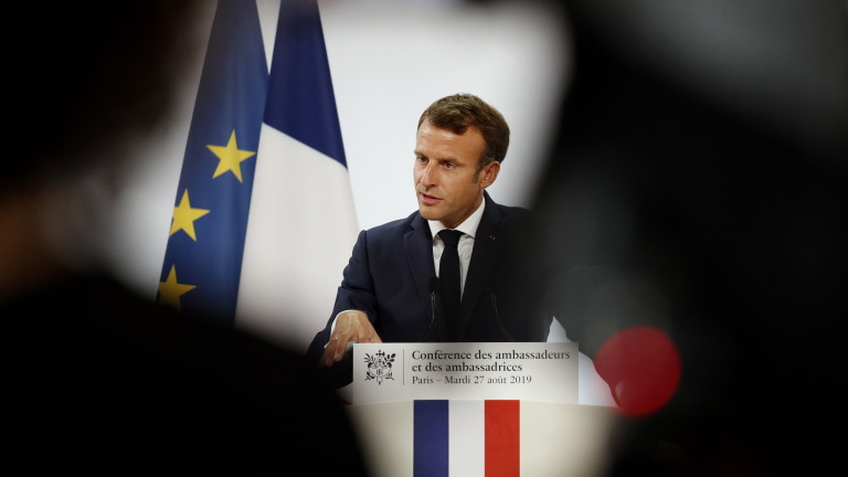 epa07796873 French President Emmanuel Macron delivers a speech during the annual French ambassadors conference at the Elysee Palace in Paris, France, 27 August 2019.  EPA/YOAN VALAT / POOL