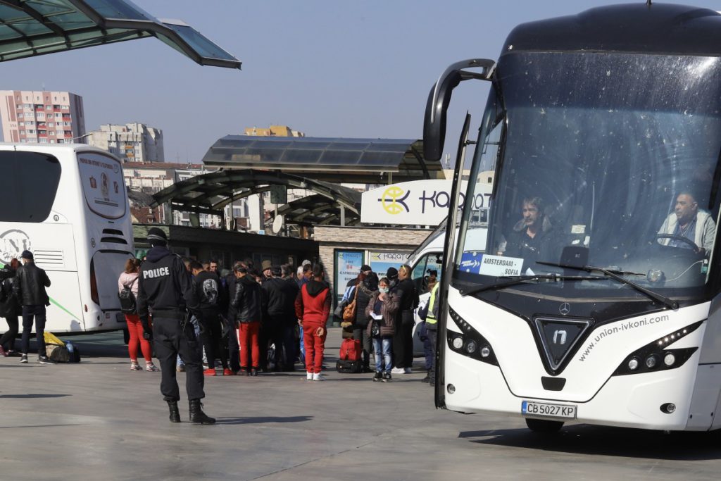 автобуси-коронаирус-международна-атогара-2