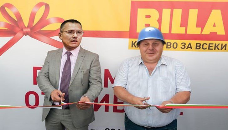 10a9c041d3824c1993de81baaede7a8b