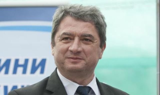 emanuil-iordanov-za-sakrashteniata-v-mvr-prolet-e-kalinkite-letat-1