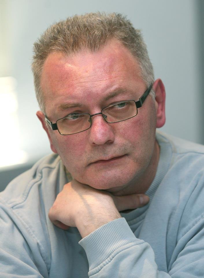 563633_10200914437245279_2037488363_n