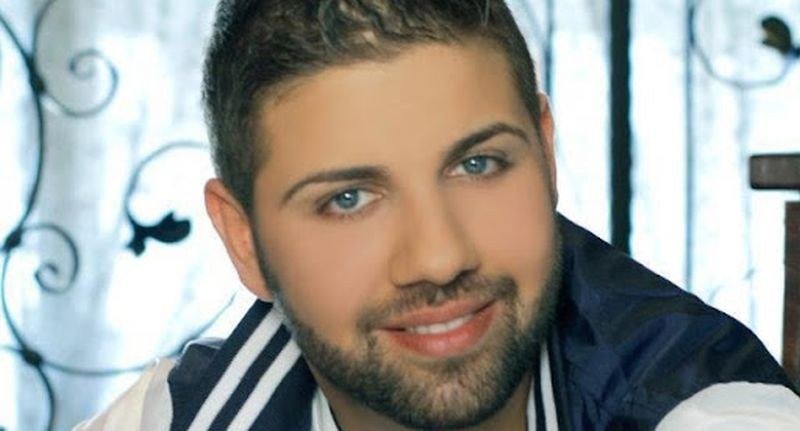 na-35-g-pochina-pop-folk-pevetsat-angel-594