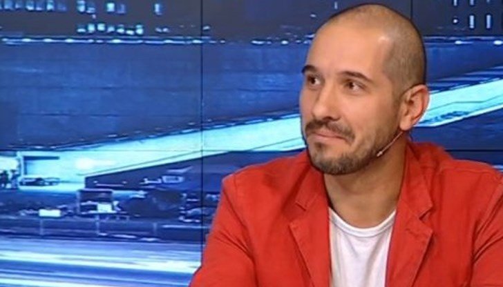 b98b55b70ab84a7fa283f0794f12b8de