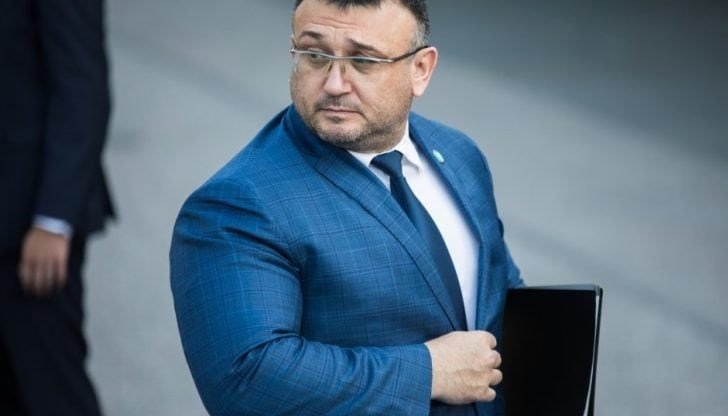 100ca2906dfb4e3f8f99f97cd66a0382