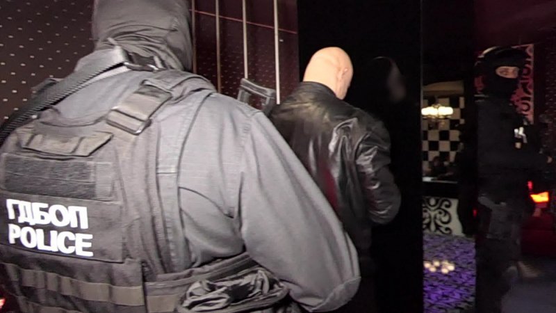 1583143678-vlcsnap-2020-02-29-11h18m12s186