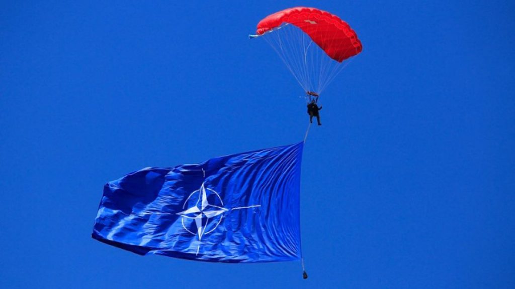 speshno-nato-zatvori-ofisa-si-v-kiev-1