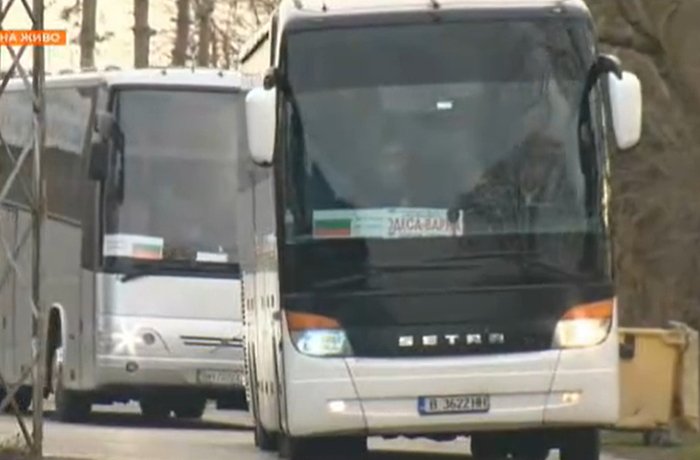 865c0c0b4ab0e063e5caa3387c1a874109dc2299e16e92dc7b5946cf7b5ad6aa